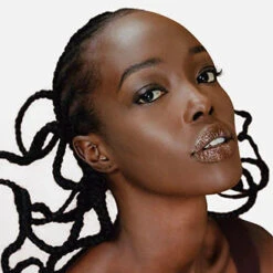 Fond De Teint Liquide Pore Perfecting - Black Opal 39 Fond De Teint Liquide Pore Perfecting - Black Opal -Invisibobble® Magasin 21.Ebony Brown Model large 2417c382 dc6c 40ca b91d 03f64d45b9ff