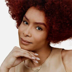 Fond De Teint Crème Poudre True Color Protection UVA/UVB - Black Opal -Invisibobble® Magasin 4.Heavenly Honey Model large 7b2b3233 b2dd 4b1e b7ac 7466a10564a2