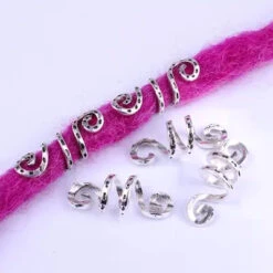 5 Bagues Cheveux Viking Spirales Pour Tresses Ou Locks 7 5 Bagues Cheveux Viking Spirales Pour Tresses Ou Locks -Invisibobble® Magasin 5 bagues cheveux viking spirales pour tresse ou locks argente