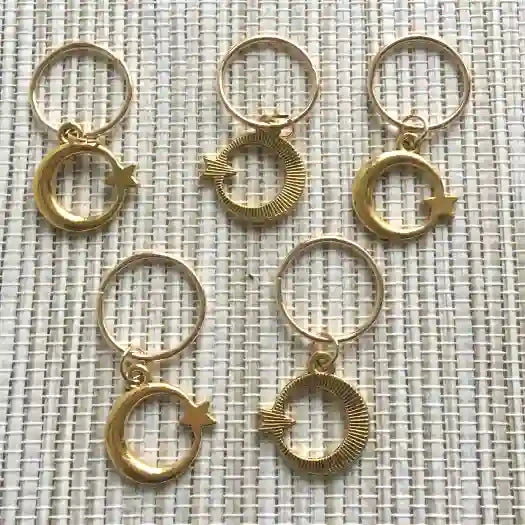 5 Bagues Pour Tresses Nattes Et Locks - Lune Et étoile 1 5 Bagues Pour Tresses Nattes Et Locks - Lune Et étoile