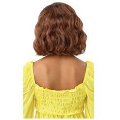 Perruque Converti Cap CELESTIAL WAVES - Outré 10 Perruque Converti Cap CELESTIAL WAVES - Outré -Invisibobble® Magasin celestial waves perruque converti cap outre dr2 hazelnut dos