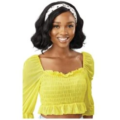 Perruque Converti Cap CELESTIAL WAVES - Outré 12 Perruque Converti Cap CELESTIAL WAVES - Outré -Invisibobble® Magasin celestial waves perruque converti cap outre noir 1b face