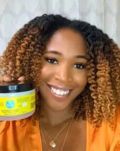 Crème Coiffante Twist-N-Shout - Curls Blueberry Bliss -Invisibobble® Magasin curls twist and shout creme coiffante blueberry bliss