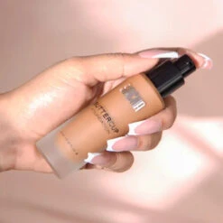 Fond De Teint Fluide Buttercup - SACHA Cosmetics -Invisibobble® Magasin fond de teint sans transfert peau noire sacha cosmetics