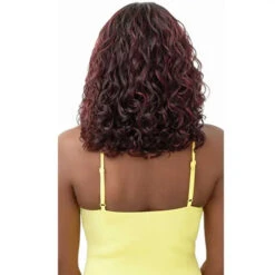 Perruque Bob Bouclée The Daily Wig Hayden - Outré -Invisibobble® Magasin hayden perruque lace front couleur drff red velvet the daily wig outre dos