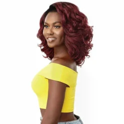 Perruque Ondulée Converti Cap Lady Lioness - Outré -Invisibobble® Magasin lady lioness converti cap outre hair cote