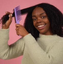 Tangle® Teezer Peigne Dents Larges Wide Tooth Comb - Tangle Teezer 8 Tangle® Teezer Peigne Dents Larges Wide Tooth Comb - Tangle Teezer -Invisibobble® Magasin peigne cheveux afro 3C 4C dentslarges