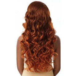 Perruque Lace Front Wig Perfect Hair Line 13x6 Charisma - Outré 8 Perruque Lace Front Wig Perfect Hair Line 13x6 Charisma - Outré -Invisibobble® Magasin perruque bouclee roux ginger longue lace front 13x6 charisma couleur drff cajun spice outre hair dos