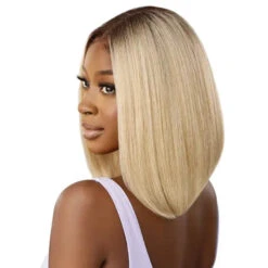 Perruque Lace Front 13X4 Straight Bob Natural Yaki - Outré -Invisibobble® Magasin perruque lace hd blonde bob yaki straight outre airtied natural yaki