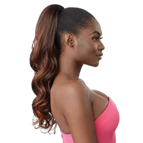 Postiche Synthétique Wavy Châtain Ines - Outré 2 Postiche Synthétique Wavy Châtain Ines - Outré – Image 2