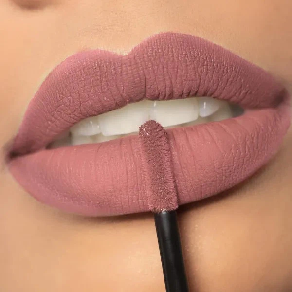 Rouge à Lèvres Liquide Mat Intense Lip Velvet - Sacha Cosmetics 9 Rouge à Lèvres Liquide Mat Intense Lip Velvet - Sacha Cosmetics – Image 9