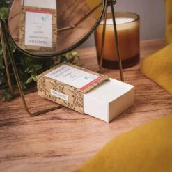 Shampoing Solide Mangue Et Coco - Crenabé 6 Shampoing Solide Mangue Et Coco - Crenabé -Invisibobble® Magasin shampoing solide cheveux secs mangue Coco Crenabe